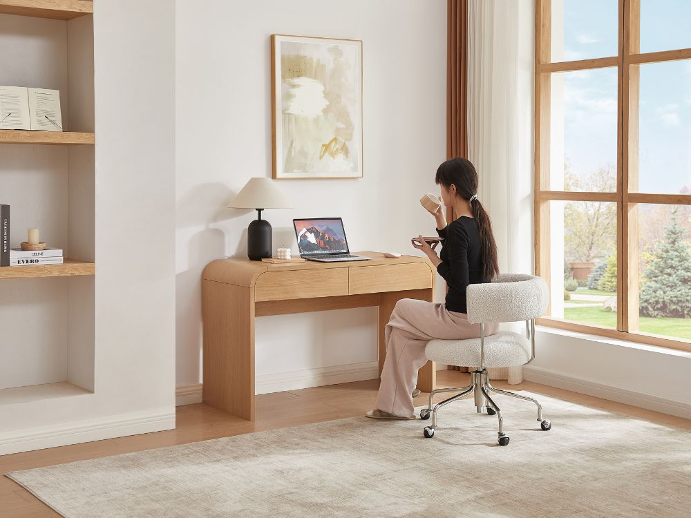 Odeon Desk